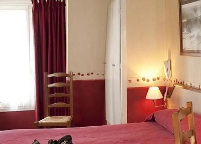 Отель Opera Deauville 3*