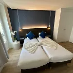 Ξενοδοχείο Opera Deauville 3*