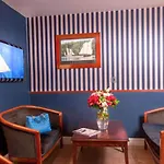 Ξενοδοχείο Opera Deauville 3*