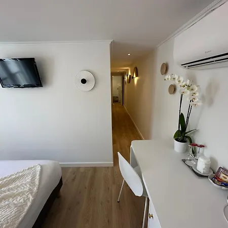 Hotel Opera Deauville 3*