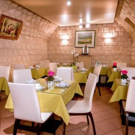 فندق Opera Deauville 3*