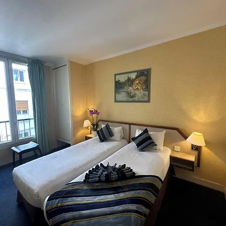 Opera Deauville Отель