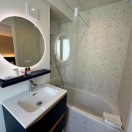 Hotel Opera Deauville 3*