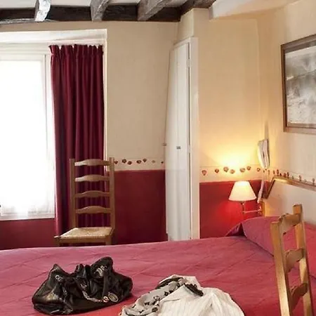 Hotel Opera Deauville 3*