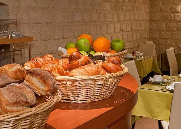 ホテル Opera Deauville