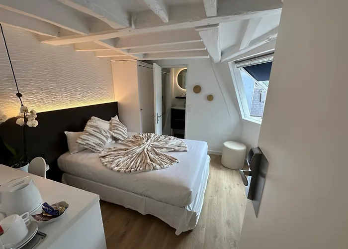 Opera Deauville パリ