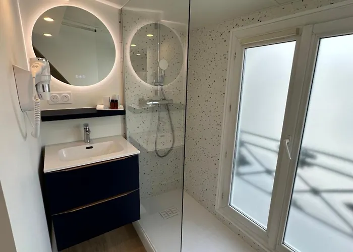 Opera Deauville ホテル 3*