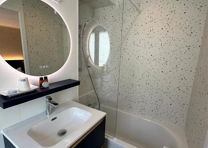 Opera Deauville ホテル 3*