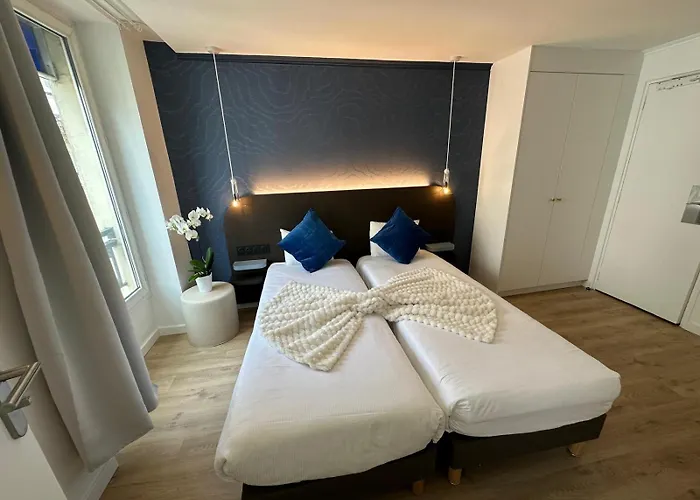 Hotel Opera Deauville 3*