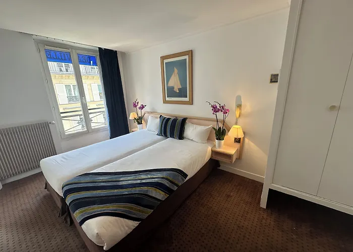 Opera Deauville パリ