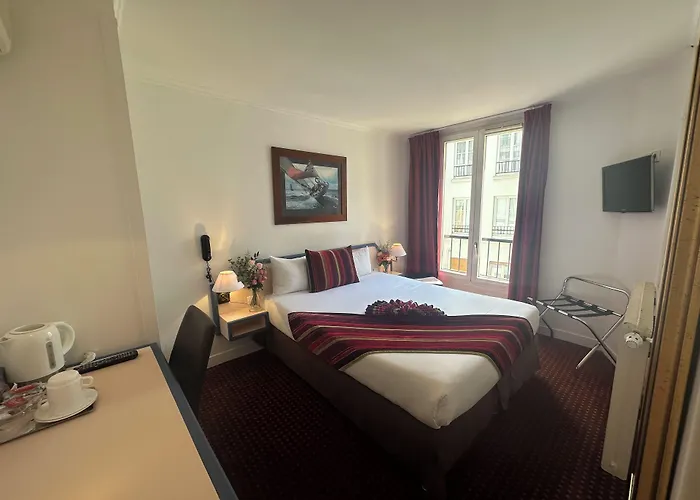 ホテル Opera Deauville