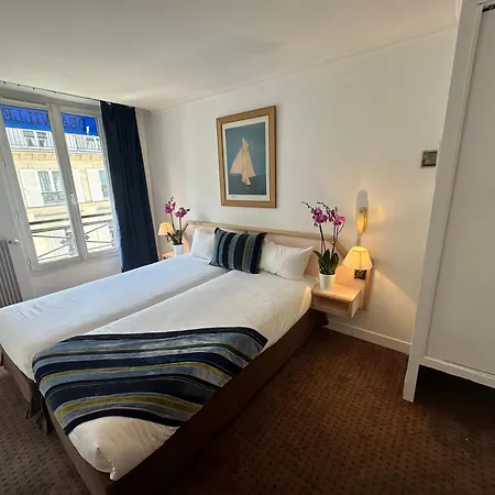 Hotel Opera Deauville 3*