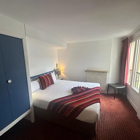 Hotel Opera Deauville 3*